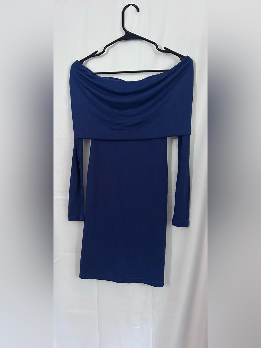 Sky to Moon Off-Shoulder Long Sleeve Dress in Navy